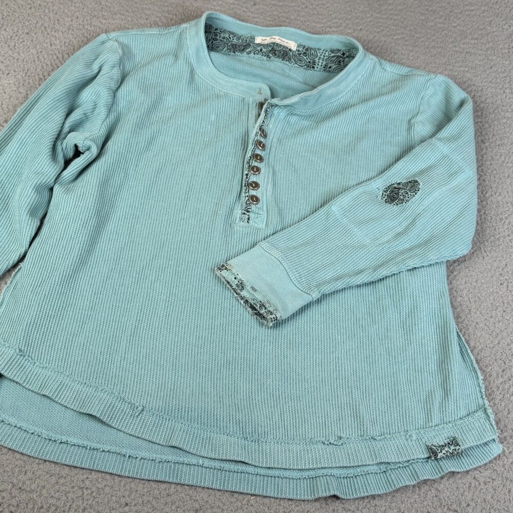 WE THE FREE People Thermal Top Womens M Blue Waffle Knit Henley Bandana Paisley